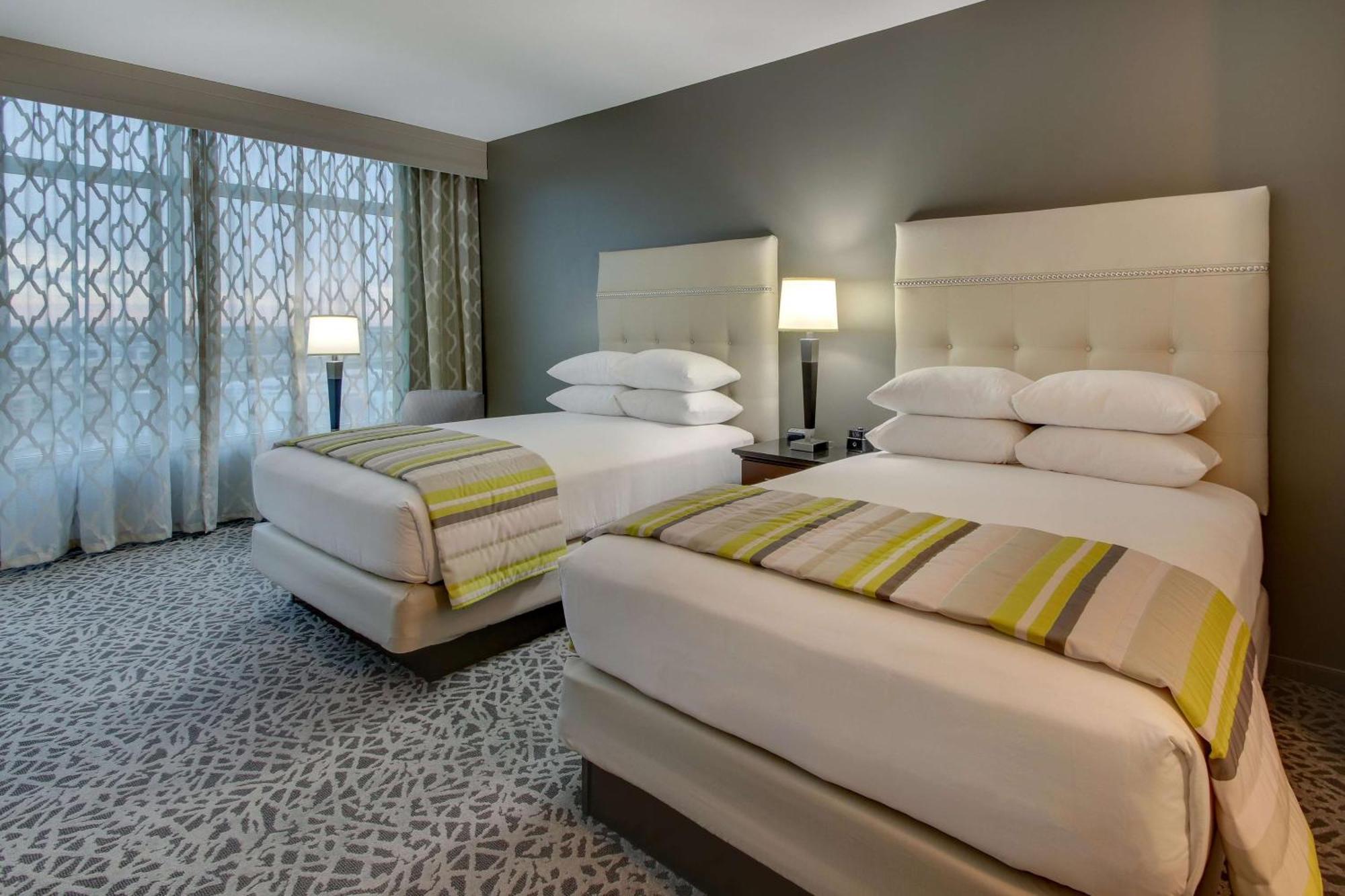 Drury Plaza Hotel Dallas ริชาร์ดสัน ภายนอก รูปภาพ